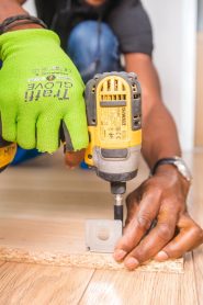 How to Choose the Right Handyman for Your Home