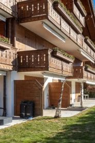A BEAUTIFUL APARTMENT IN SAANEN / RÉSIDENCES