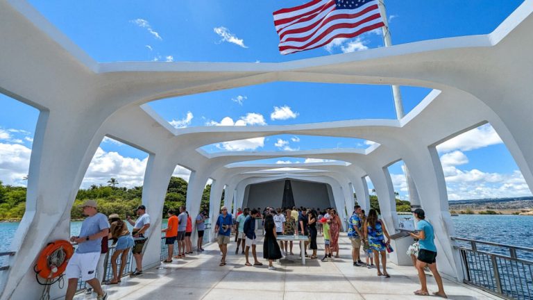 pearl harbor tours FEATURED 1600x900 1 768x432