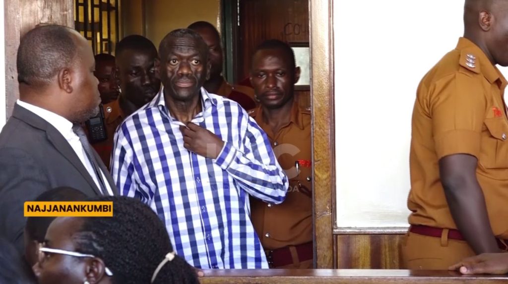 Dr. Kiiza besigye arrested